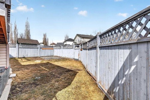 76 Crystalridge Crescent, Okotoks, AB - Outdoor