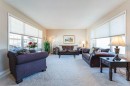 708 Bankview Close, Drumheller, AB  - Indoor Photo Showing Living Room 