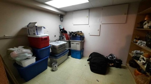 1111 2 Avenue West, Drumheller, AB - Indoor