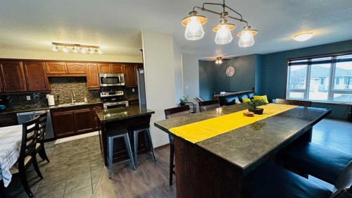 609 1 Street Sw, Drumheller, AB - Indoor