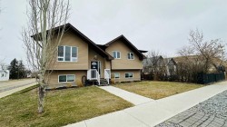 609 1 Street SW  Drumheller, AB T0J 0Y6