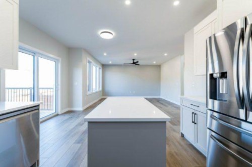 157 10 Avenue Se, Drumheller, AB - Indoor Photo Showing Kitchen With Stainless Steel Kitchen With Upgraded Kitchen