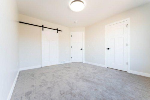 157 10 Avenue Se, Drumheller, AB - Indoor Photo Showing Other Room