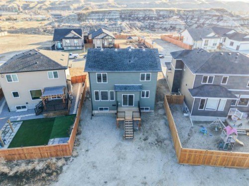 157 10 Avenue Se, Drumheller, AB - Outdoor