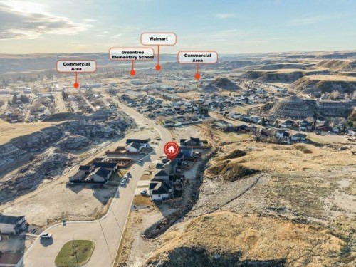 157 10 Avenue Se, Drumheller, AB - Outdoor With View