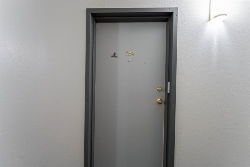 108-190 3 Avenue, Drumheller, AB - 