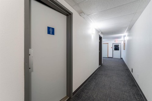 108-190 3 Avenue, Drumheller, AB - Indoor Photo Showing Other Room