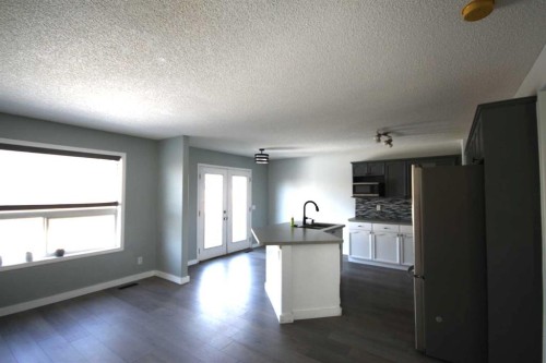309 Bridleridge Way Sw, Calgary, AB - Indoor Photo Showing Kitchen