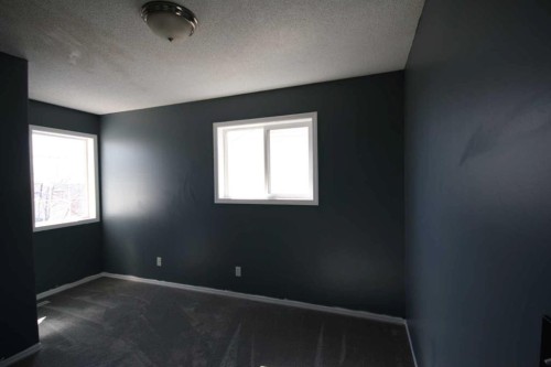 309 Bridleridge Way Sw, Calgary, AB - Indoor Photo Showing Other Room