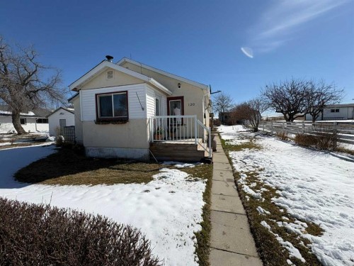 120 1 Avenue, Wimborne, AB - Outdoor With Deck Patio Veranda