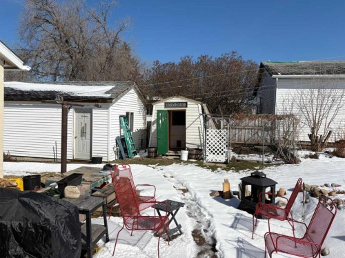 120 1 Avenue, Wimborne, AB - Outdoor With Deck Patio Veranda