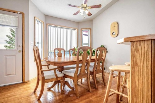 27 Upland Manor, Brooks, AB - Indoor Photo Showing Dining Room