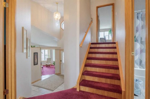 27 Upland Manor, Brooks, AB - Indoor Photo Showing Other Room