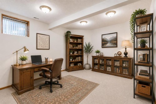 27 Upland Manor, Brooks, AB - Indoor Photo Showing Office
