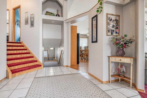 27 Upland Manor, Brooks, AB - Indoor Photo Showing Other Room