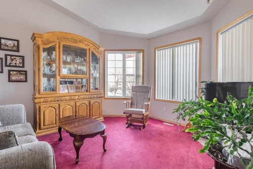 27 Upland Manor, Brooks, AB - Indoor