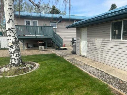 144 Upland Boulevard West, Brooks, AB - Outdoor With Deck Patio Veranda