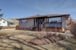 220 3 Street EASTDrumheller, AB T0J 0Y4