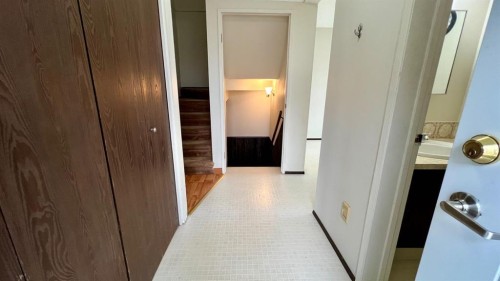 177 Shacker Cres, Hanna, AB - Indoor Photo Showing Other Room