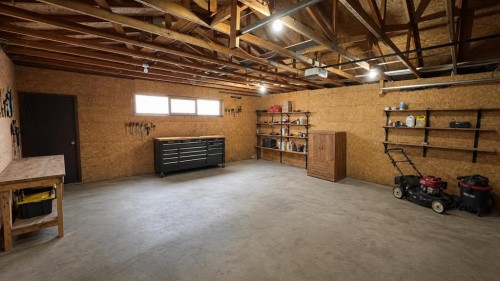 177 Shacker Cres, Hanna, AB - Indoor Photo Showing Basement