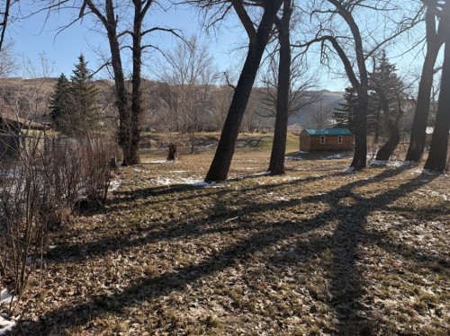 424 River Drive, Drumheller, AB 