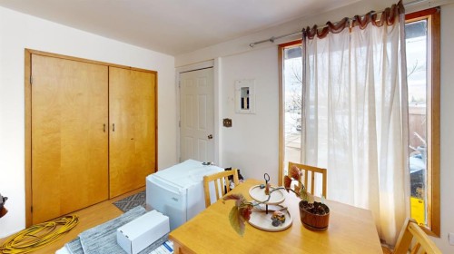 305 2 Avenue, Bassano, AB - Indoor Photo Showing Dining Room