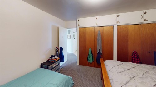 305 2 Avenue, Bassano, AB - Indoor Photo Showing Bedroom