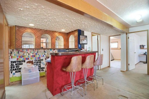 40 Charlesworth Crescent East, Brooks, AB 