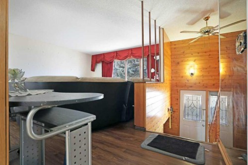 40 Charlesworth Crescent East, Brooks, AB 