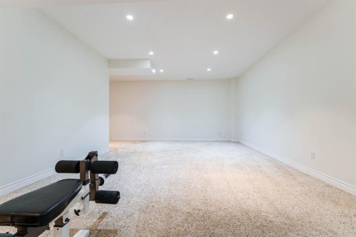 1258 1 Avenue Nw, Drumheller, AB - Indoor Photo Showing Other Room