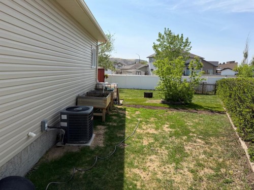 1258 1 Avenue Nw, Drumheller, AB - Outdoor With Exterior