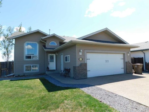 136 Meadowbrook Drive EAST Brooks, AB T1R 1N8