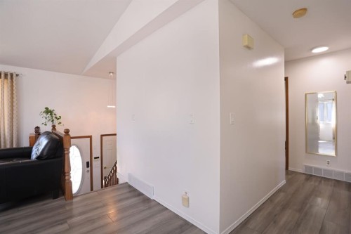 28 Upland Crescent West, Brooks, AB - Indoor Photo Showing Other Room