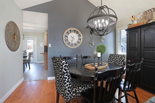 75 Parkland Close East, Brooks, AB - Indoor Photo Showing Dining Room