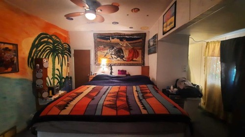 227 6 Street, Drumheller, AB - Indoor Photo Showing Bedroom