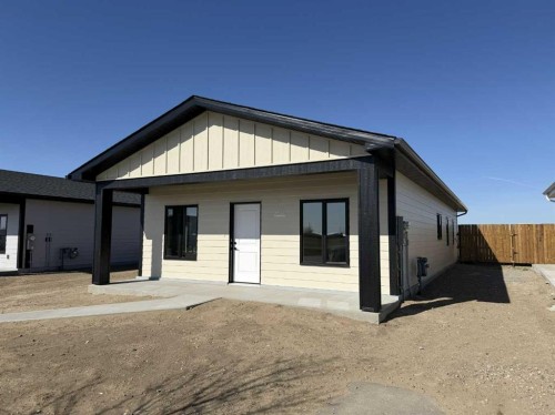 7046 48 Street, Taber, AB - Outdoor With Exterior