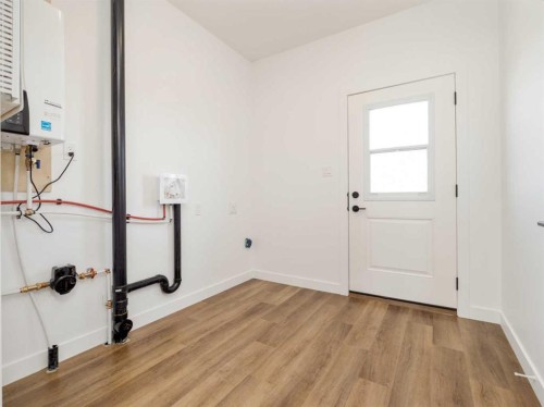 7046 48 Street, Taber, AB - Indoor Photo Showing Other Room