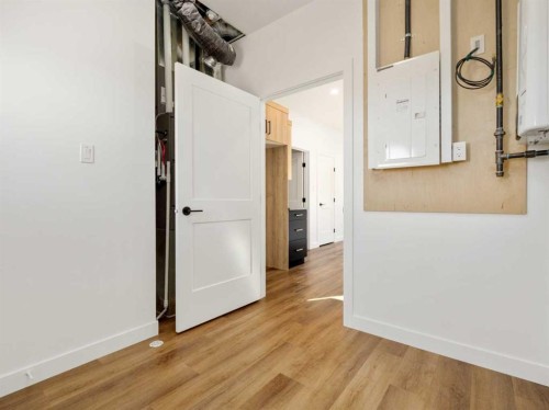 7046 48 Street, Taber, AB - Indoor Photo Showing Other Room