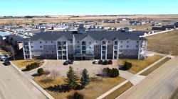 312-204 17 Street EASTBrooks, AB T1R 1R1