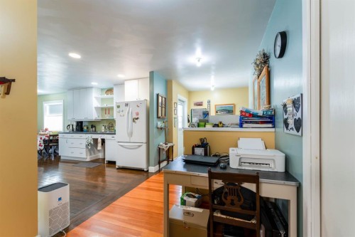 145 Centre Street, Drumheller, AB - Indoor Photo Showing Other Room