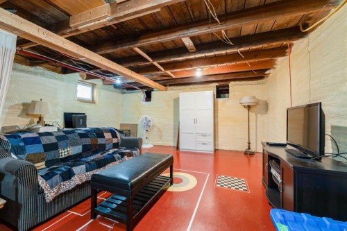 145 Centre Street, Drumheller, AB - Indoor Photo Showing Basement