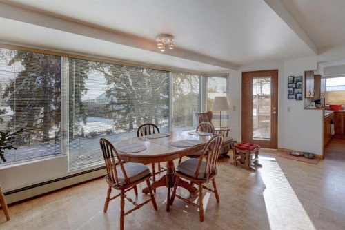 109 5Th Ave West, Hanna, AB - Indoor Photo Showing Dining Room