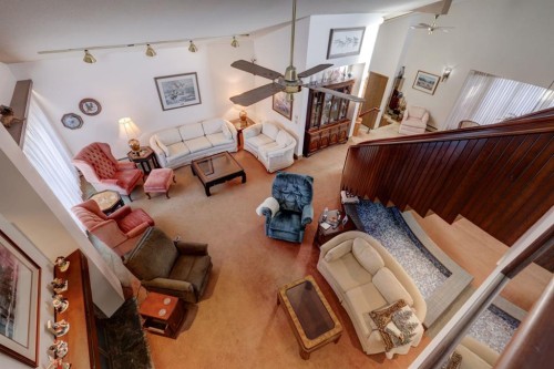 109 5Th Ave West, Hanna, AB - Indoor