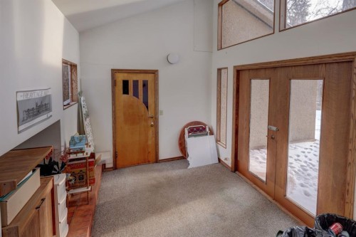 109 5Th Ave West, Hanna, AB - Indoor Photo Showing Other Room