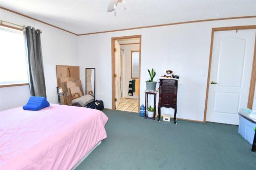 24 Maple Drive West, Brooks, AB 