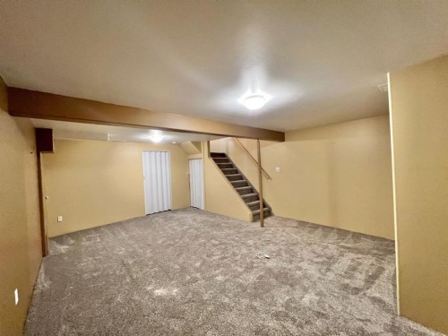 808 Birchwood Close, Drumheller, AB - Indoor