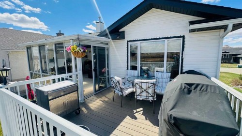 24 Willow Point, Drumheller, AB - Outdoor With Deck Patio Veranda With Exterior