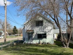 702 3 Street SWDrumheller, AB T0J 0Y6