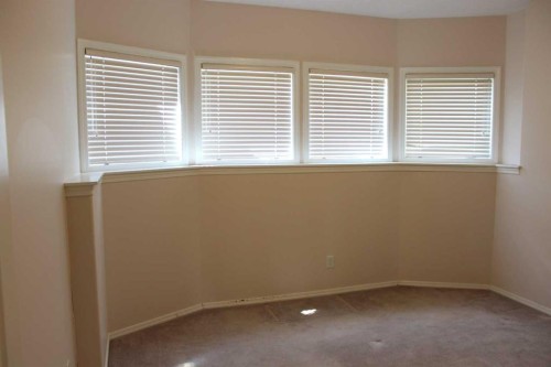 71 Park Place West, Brooks, AB - Indoor