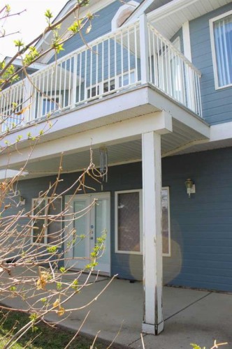 71 Park Place West, Brooks, AB - Outdoor With Exterior
